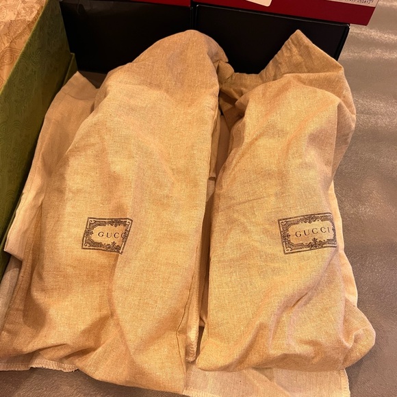 Gucci Men’s GG Canavs low top sneakers. Size 11 - Picture 12 of 16